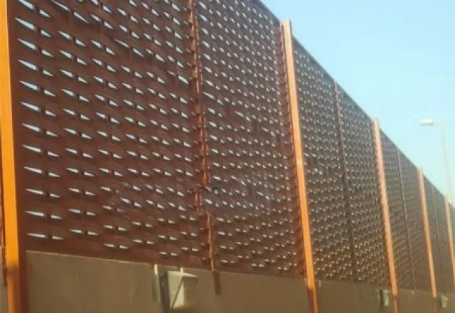 سواتر حديد مجدول لفيلا شمال الرياض